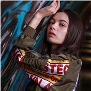 Professeur d'anglais ayant beaucoup voyagé et ayant fait LLCE Anglais avec 19 au bac j'offre mes services pour enfants et adultes